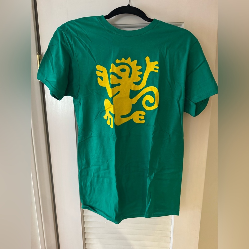 Legends of the Hidden Temple Nickelodeon Green Monkeys tshirt Halloween costume